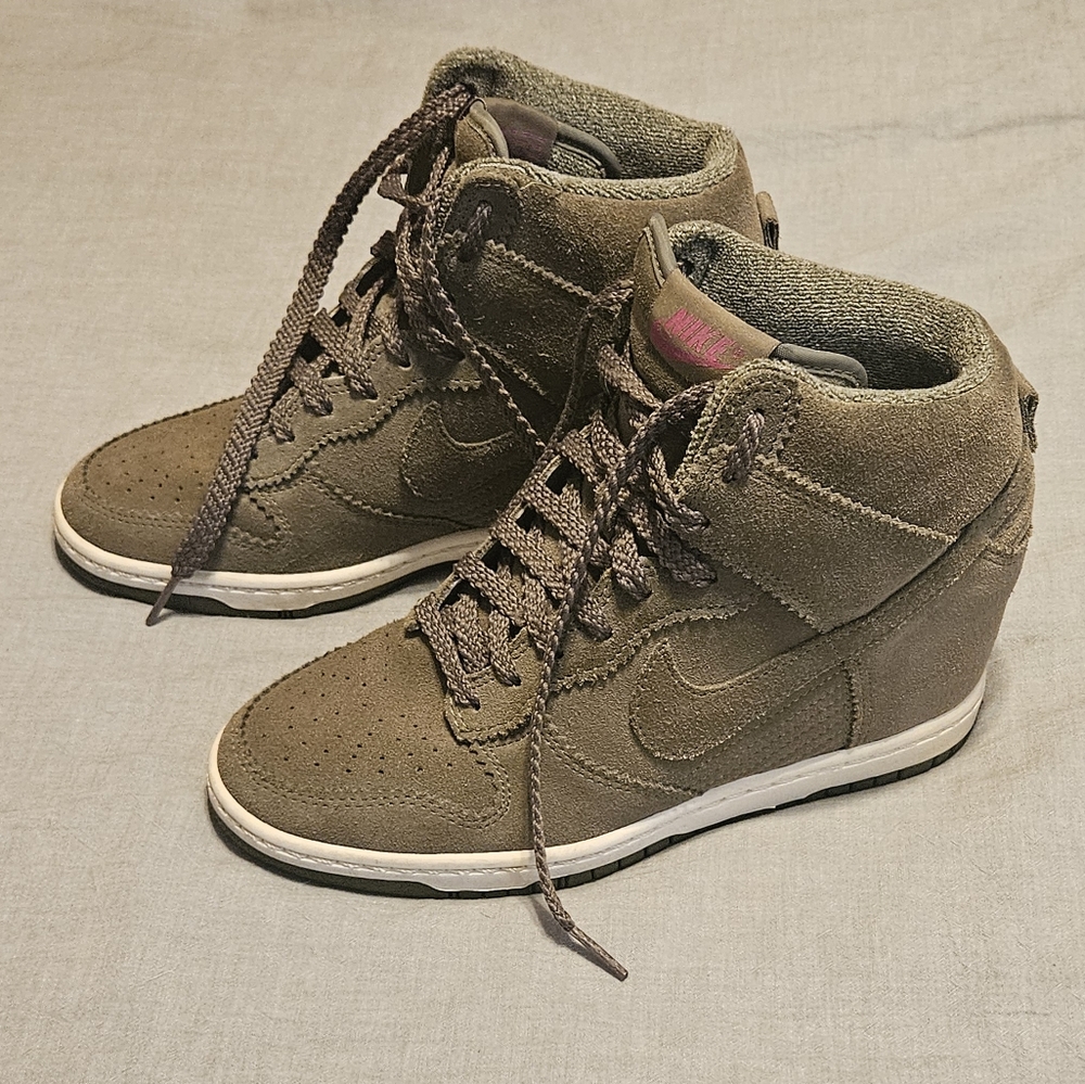 Nike Sky High Dunks Wedge Sneakers